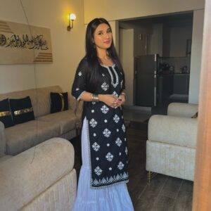 Saheli | Siyah  (Lawn)